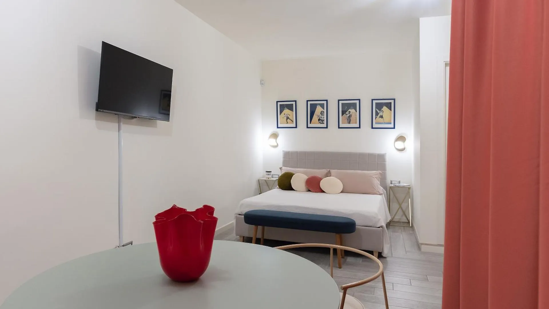 Pensión Private Suite Intermezzo Nápoles Italia